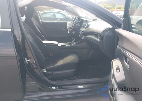 2022 Nissan Sentra Sv Xtronic Cvt z USA, uszkodzony, nr VIN 3N1AB8CV8NY251725